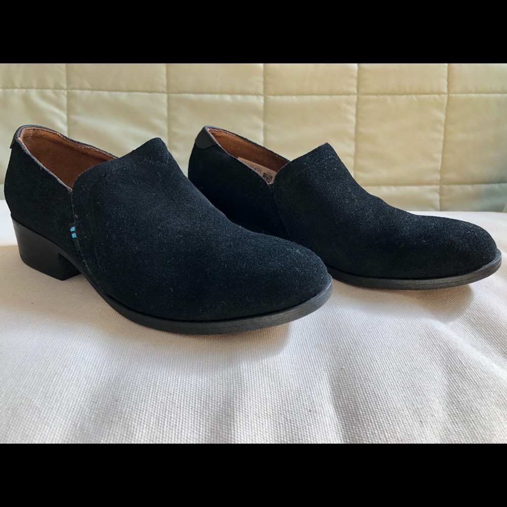 Low heel women’s ankle boot. Black suede.  Super soft. Only worn once, like new,